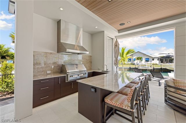 2345 Tarpon RD, Naples, FL 34102