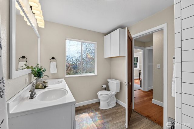 2910 N 9th Street, Tacoma, WA 98406