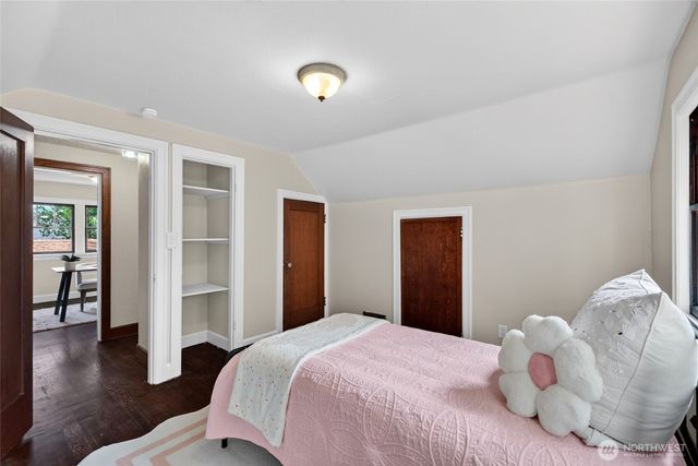 2910 N 9th Street, Tacoma, WA 98406