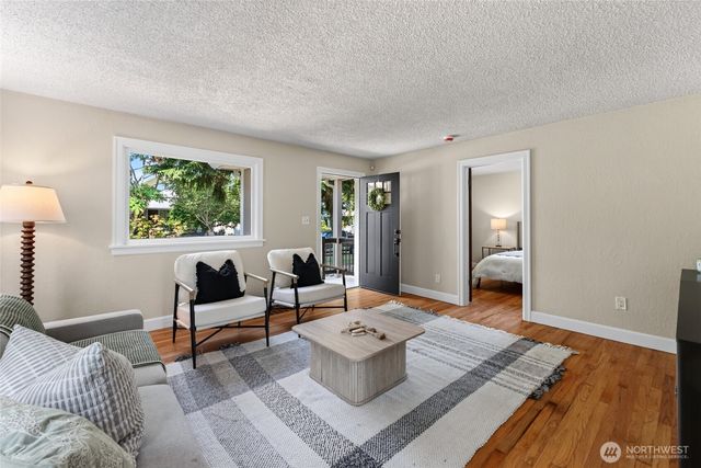 2910 N 9th Street, Tacoma, WA 98406