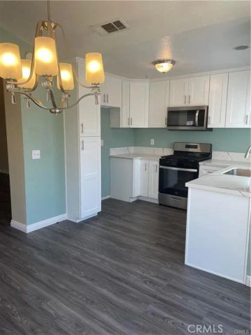 11422 Citrus Glen Lane, Fontana, CA 92337