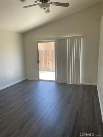 11422 Citrus Glen Lane, Fontana, CA 92337