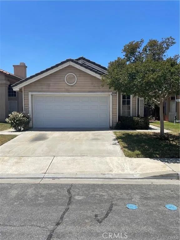 11422 Citrus Glen Lane, Fontana, CA 92337