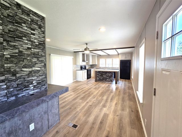 215 Buffalo Way, Trinity, TX 75862