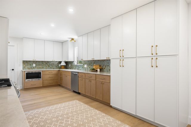 8502 San Leandro Drive, Dallas, TX 75218