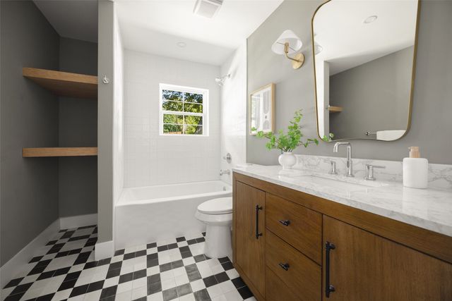 8502 San Leandro Drive, Dallas, TX 75218