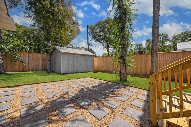 8502 San Leandro Drive, Dallas, TX 75218