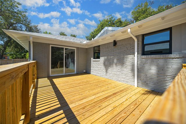 8502 San Leandro Drive, Dallas, TX 75218