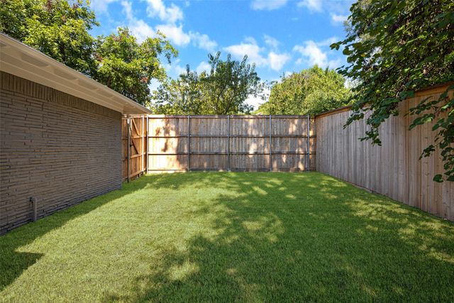 8502 San Leandro Drive, Dallas, TX 75218