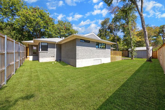 8502 San Leandro Drive, Dallas, TX 75218