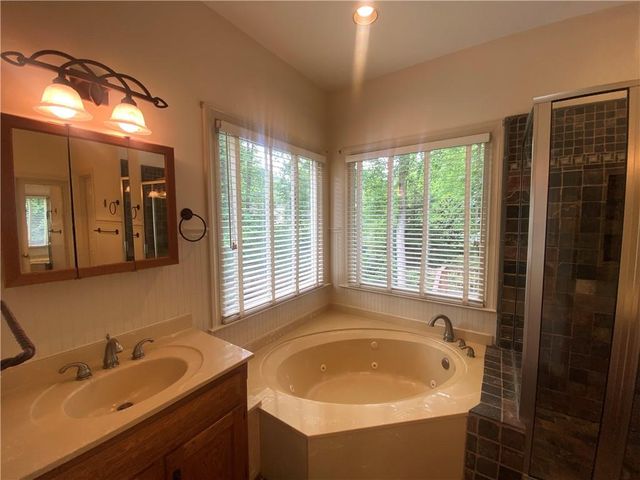 1166 Harrowgrove Court SW, Marietta, GA 30064