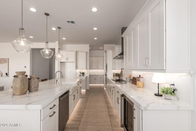 2642 E VIRGINIA Street, Mesa, AZ 85213