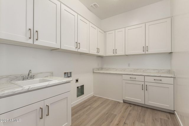 2642 E VIRGINIA Street, Mesa, AZ 85213