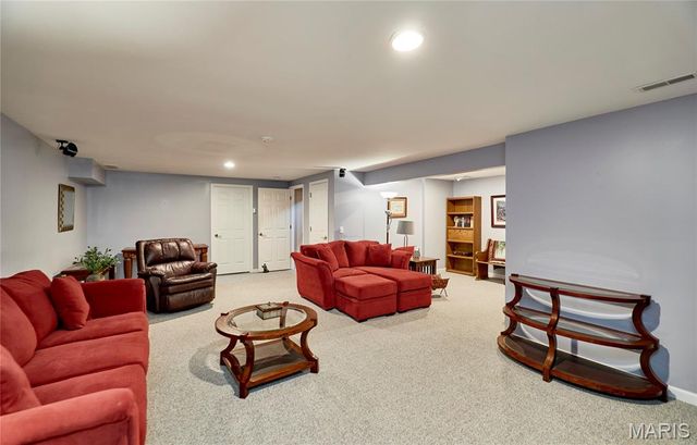 38 Silent Brook Court, Lake St Louis, MO 63367