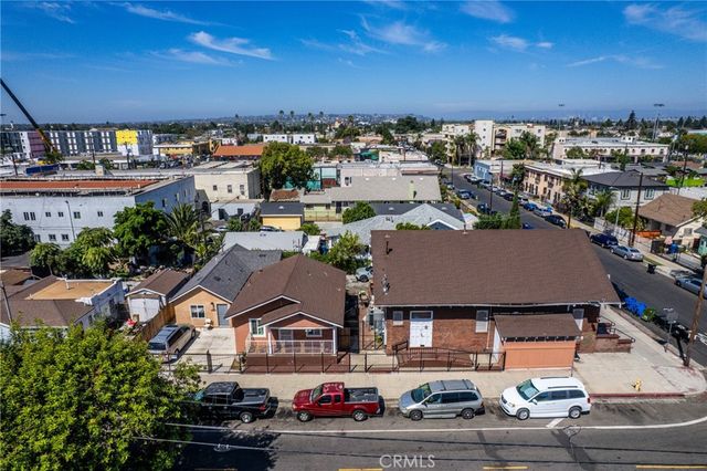 4255 Menlo, Los Angeles, CA 90037