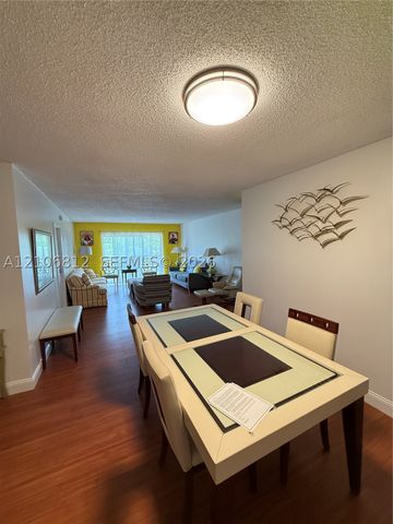 5961 N Falls Cir Dr 408, Lauderhill, FL 33319