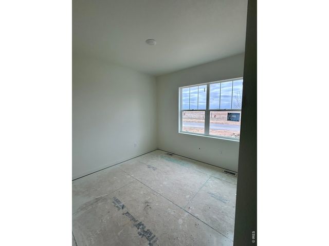 210 Buckboard Dr, Hudson, CO 80642