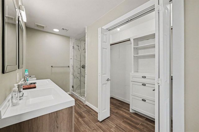12063 Mulholland Drive, Meadows Place, TX 77477
