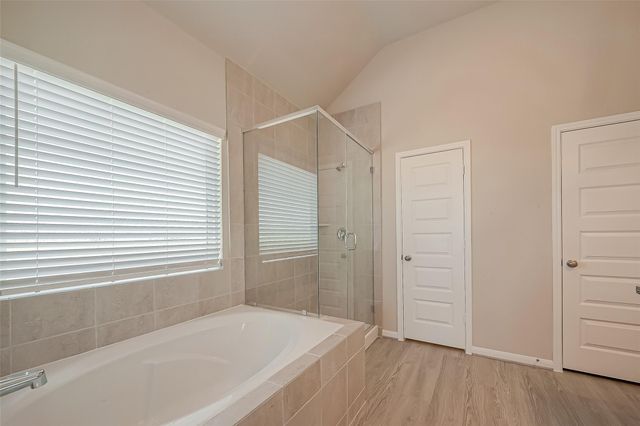 1091 Lilly Lane, Bellville, TX 77418