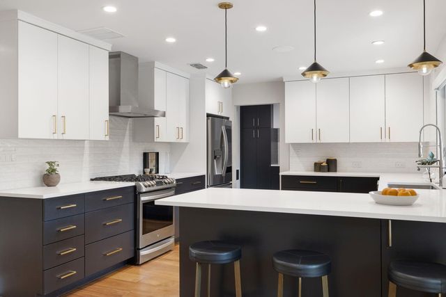 2615 Barton Hills DR, Austin, TX 78704