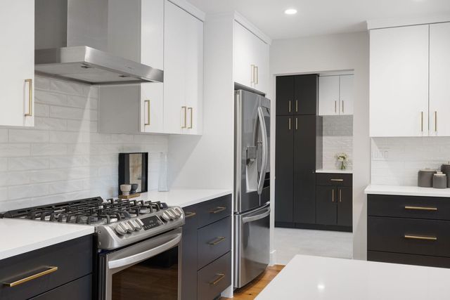 2615 Barton Hills DR, Austin, TX 78704