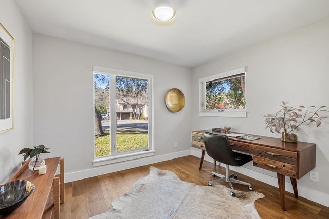 2615 Barton Hills DR, Austin, TX 78704