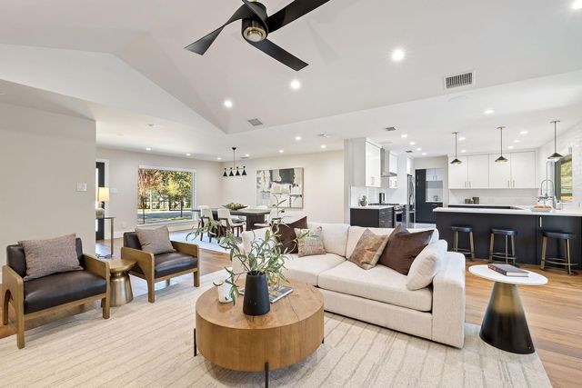 2615 Barton Hills DR, Austin, TX 78704