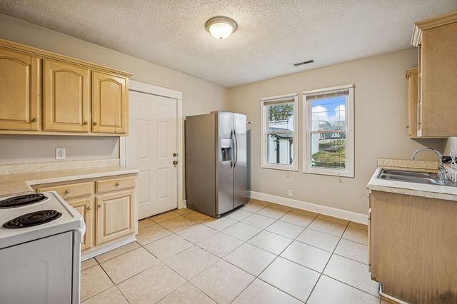 515 Water St, Carthage, TN 37030