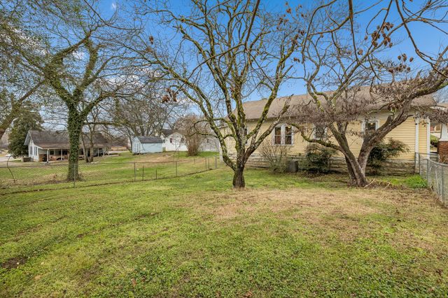 515 Water St, Carthage, TN 37030