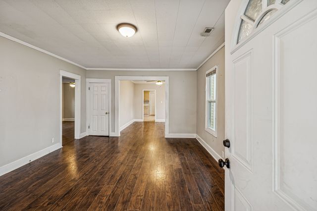 515 Water St, Carthage, TN 37030