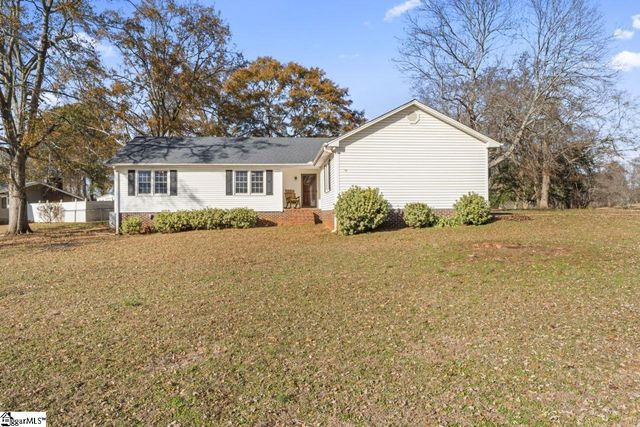 304 Stonehaven Drive, Anderson, SC 29625