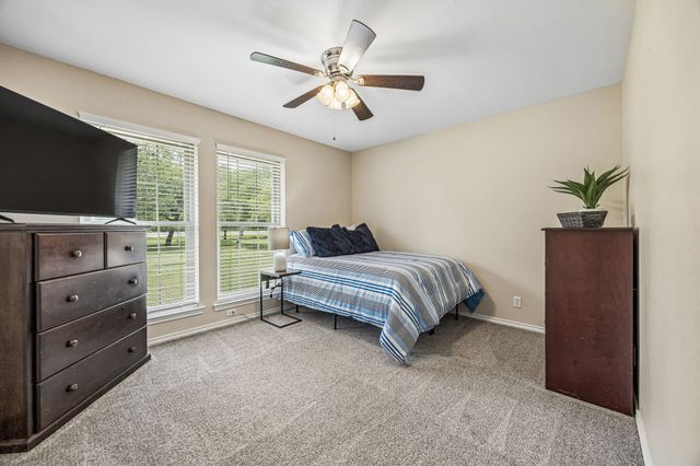 807 E State Highway 11, Tom Bean, TX 75491