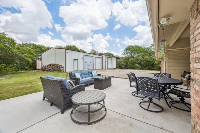 807 E State Highway 11, Tom Bean, TX 75491