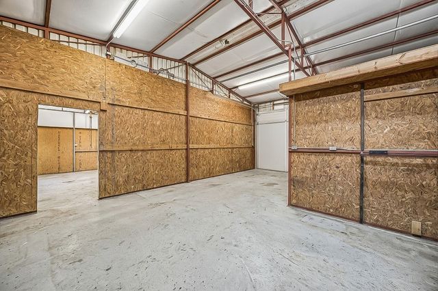 807 E State Highway 11, Tom Bean, TX 75491