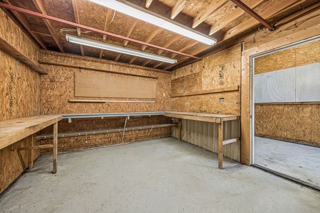 807 E State Highway 11, Tom Bean, TX 75491