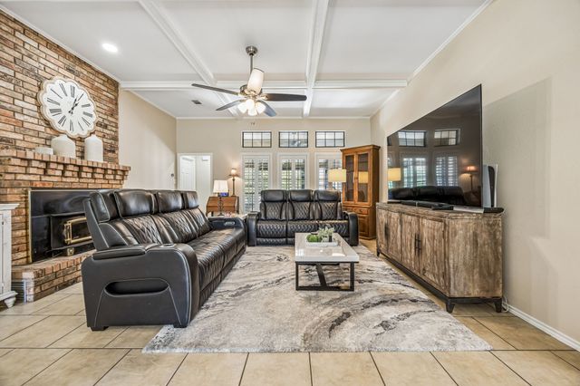807 E State Highway 11, Tom Bean, TX 75491