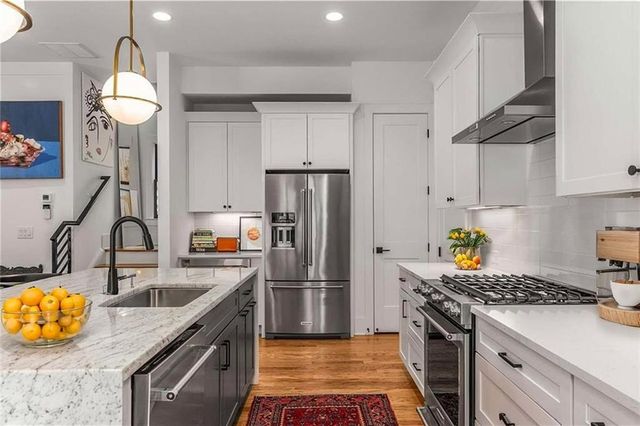 160 Cleveland Street A, Atlanta, GA 30316