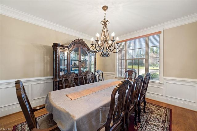 1842 Grove Pines Court, Kernersville, NC 27284