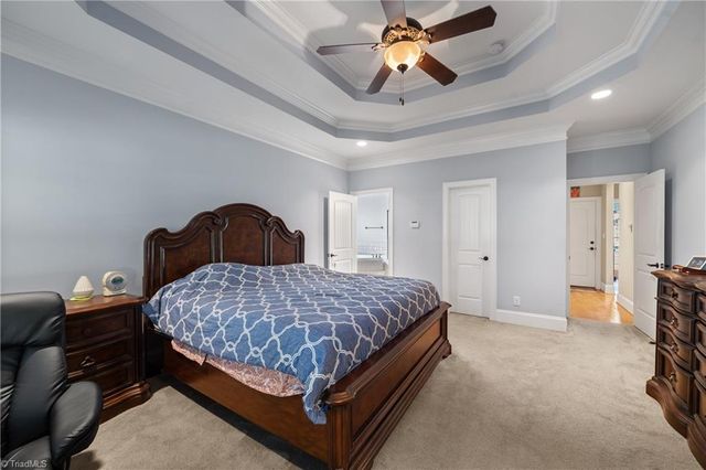 1842 Grove Pines Court, Kernersville, NC 27284