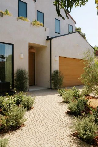 13218 Hesby Street, Sherman Oaks, CA 91423