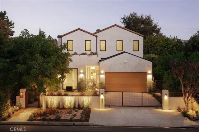 13218 Hesby Street, Sherman Oaks, CA 91423