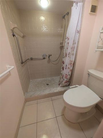 1601 43RD STREET N 129, St Petersburg, FL 33713