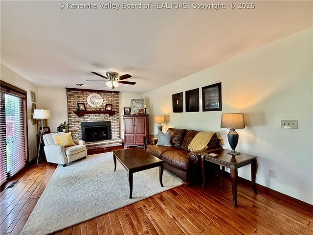 46 Shannon Drive, Hurricane, WV 25526