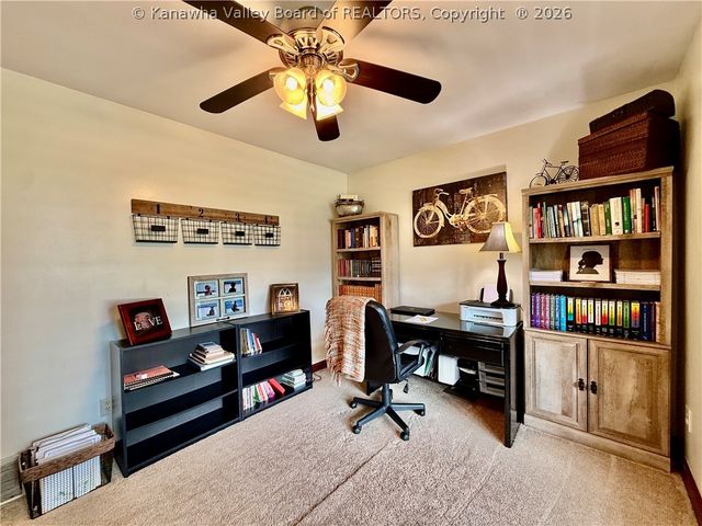 46 Shannon Drive, Hurricane, WV 25526
