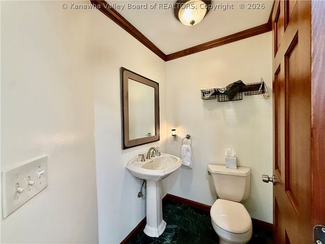 46 Shannon Drive, Hurricane, WV 25526