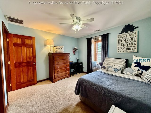 46 Shannon Drive, Hurricane, WV 25526