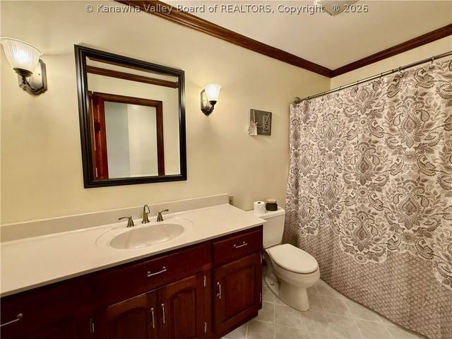 46 Shannon Drive, Hurricane, WV 25526