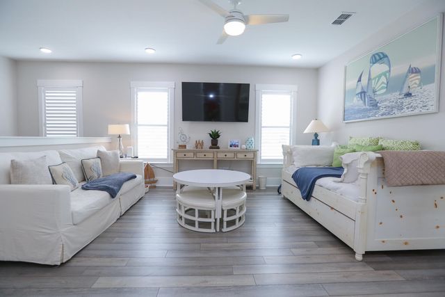 3115 Sturbridge Road, Mount Pleasant, SC 29466