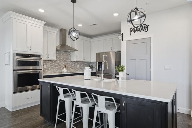 4730 Roark Dr, Richland, WA 99352