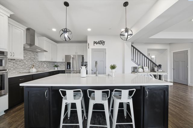 4730 Roark Dr, Richland, WA 99352